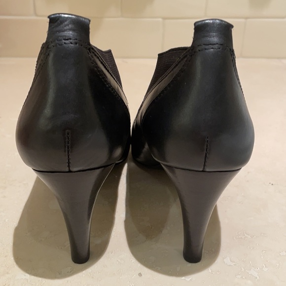 Joan & David Helena Booties 8M - Picture 4 of 7